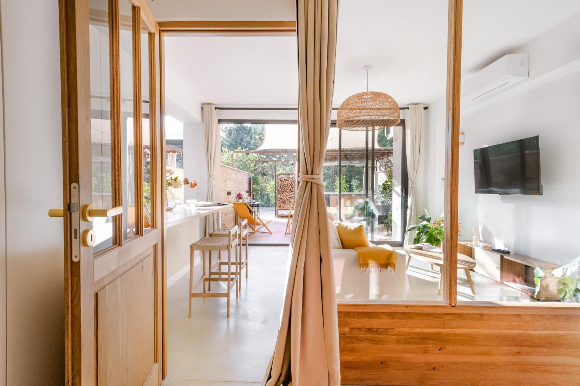 Hermes - Appartement Avec Jacuzzi Scandinave นียงส์ ภายนอก รูปภาพ
